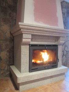 Chimenea piedra lacunza