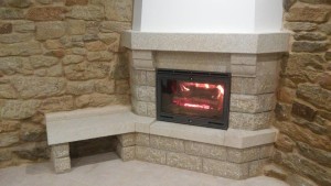 Chimenea escafilada de piedra