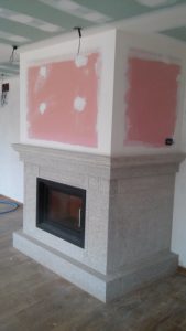 Chimenea piedra flor