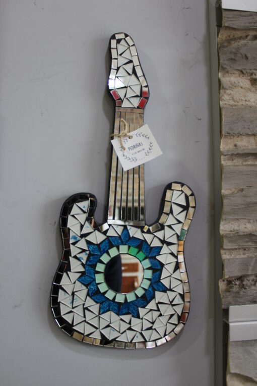 guitarra mosaico para pared