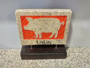 CERDO LALIN PIEDRA