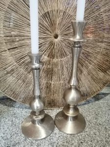 Candelabro aluminio dorado
